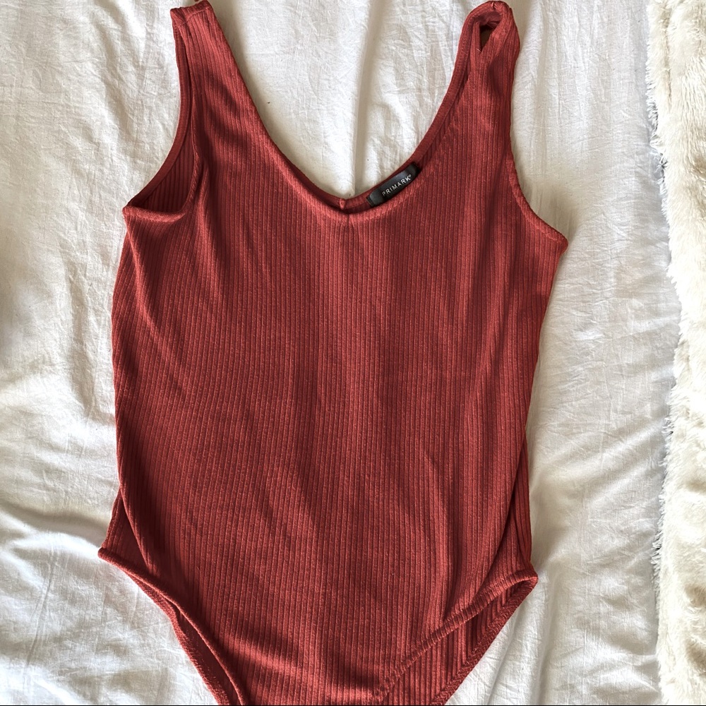 Ribbed body suit
